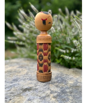 Kokeshi créative en tatami | Motif géométrique brillant des détails fins