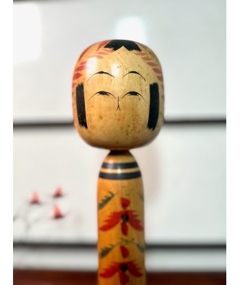 Kokeshi traditionnelle de Nagao Masayoshi | style Togatta - Chrysanthème 31 cm pour bénéficier 