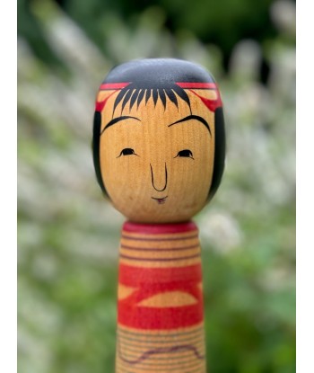 Kokeshi traditionnelle de Saito Hiromichi  | style - Tsuchiyu - Visage souriant la colonne vertébrale