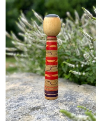 Kokeshi traditionnelle de Saito Hiromichi  | style - Tsuchiyu - Visage souriant la colonne vertébrale