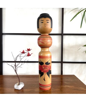 Kokeshi traditionnelle de style tsugaru de Yoshiki Sato | Fleur de pivoine du meilleur 