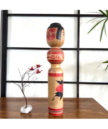 Kokeshi traditionnelle de style tsugaru de Yoshiki Sato | Fleur de pivoine du meilleur 