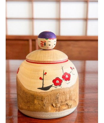 Kokeshi boîte et ses surprises cachées de Yuka Tumizuka acheter